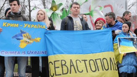 Арешти, штрафи і в'язниці — що відбувається з людьми в Криму - 290x160