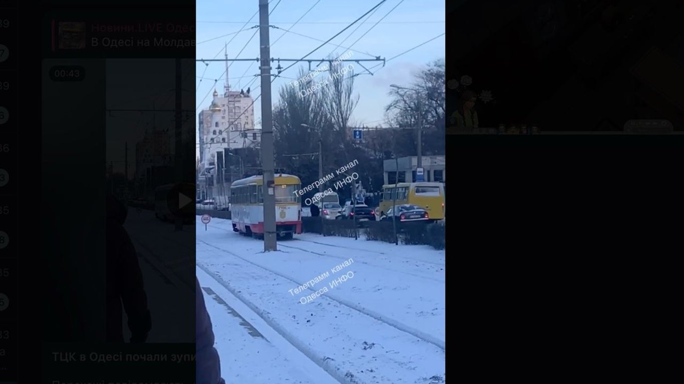 Рейди ТЦК в Одесі — військові знову зупинили громадський транспорт