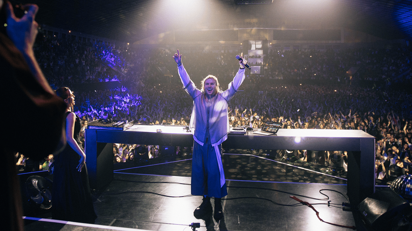 Солдаут и любимые хиты: "ТАК А ШО ТИ?" с аншлагом во Дворце Спорта