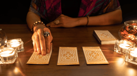 Три знака Зодиака навсегда изменят жизнь в апреле 2026 по Таро - 285x160