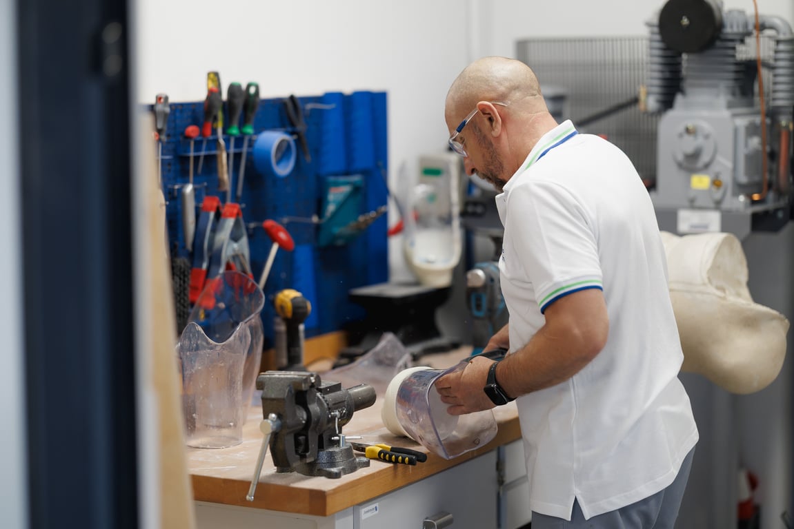 Протези для військових