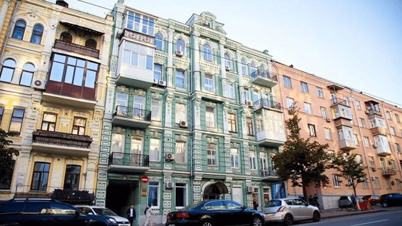 В Киеве выставили на продажу VIP-апартаменты с мангалом и баней: какая цена