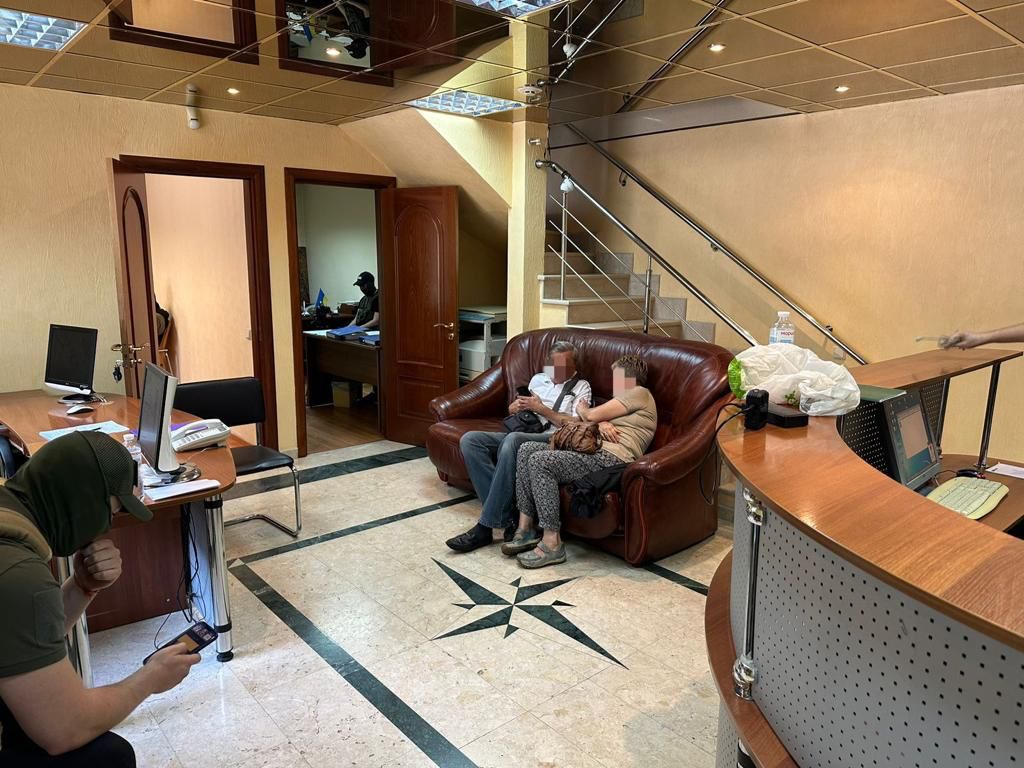 Ексадвокату повідомили про підозру 