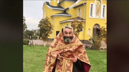 Таинственный священник, танцующий и поздравляющий с Пасхой: узнали, кто это - 285x160