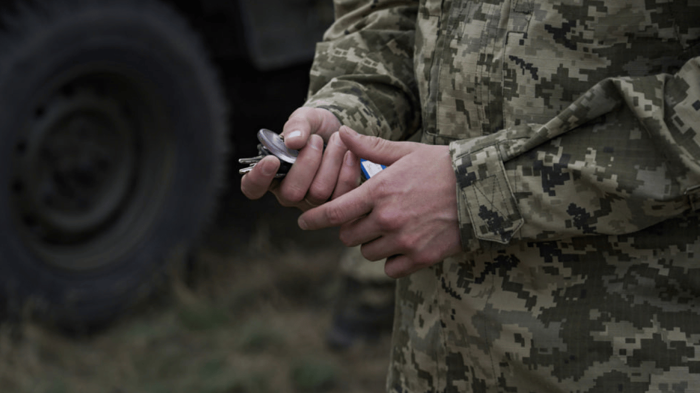 Николаевский военный напился и бросил гранату в ТЦК