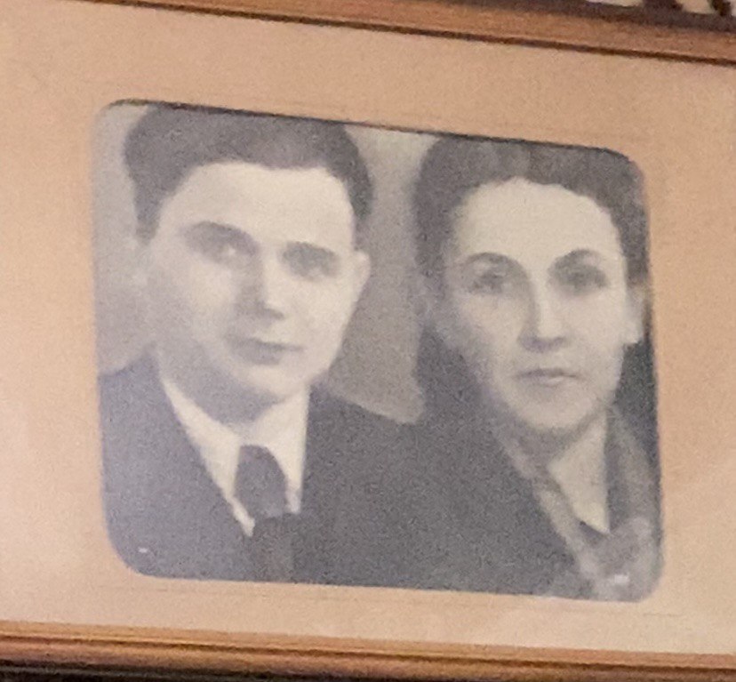 Євгенія Тесленко з чоловіком. Фото: Вікторія Самотій
