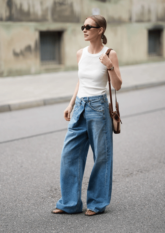 Джинси, які втомились від тісних фасонів