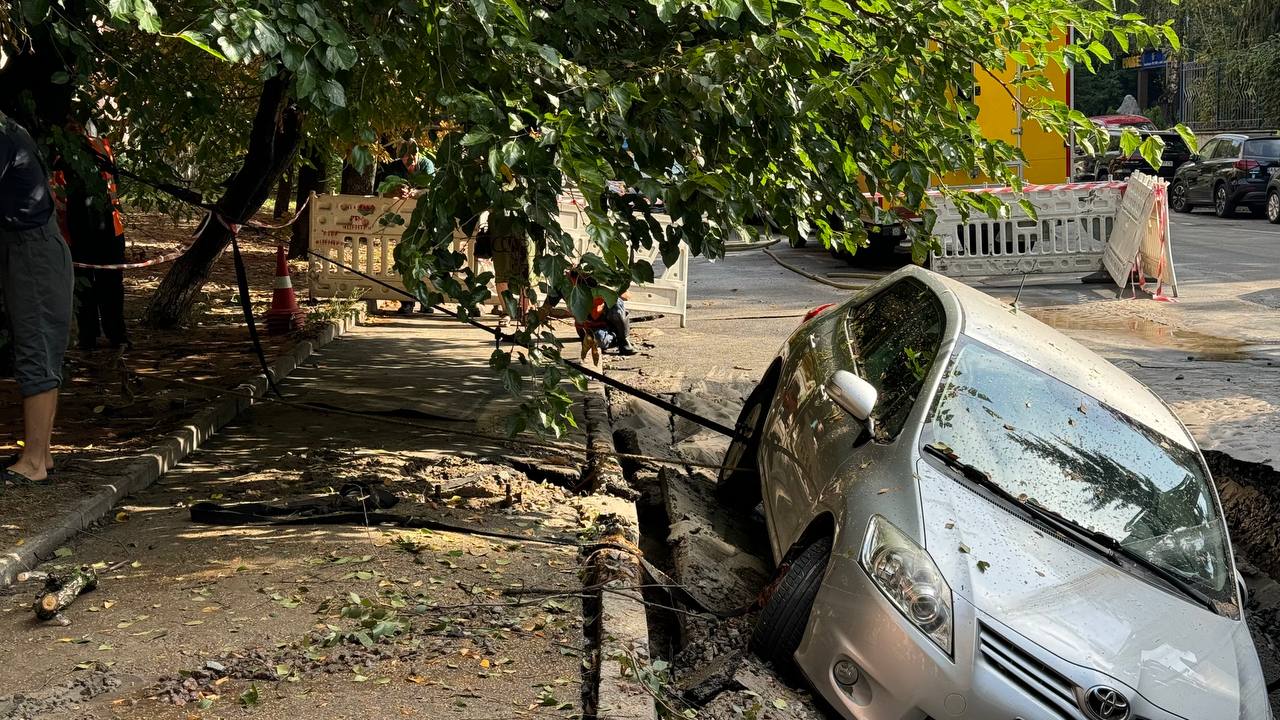 Голосіївський район аварія