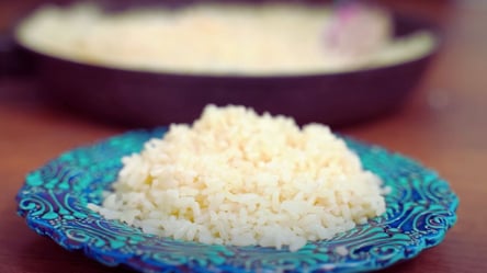 Рецепт рассыпчатого риса на гарнир — быстрый лайфхак - 285x160
