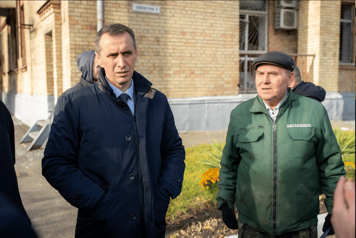 Обстріл Києва — росіяни зруйнували Інститут отоларингології - фото 4