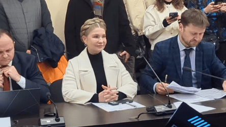 Тимошенко прибула до суду — обиратимуть запобіжний захід - 285x160