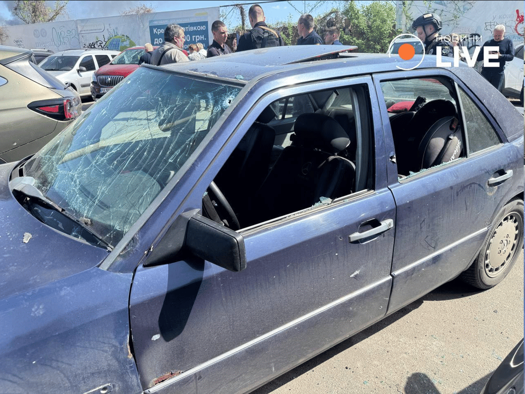 Последствия удара по Харькову — фоторепортаж Новости.LIVE - фото 1