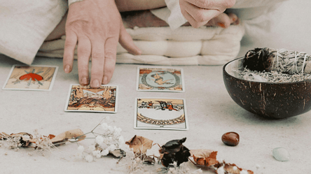 Гороскоп для всіх знаків Зодіаку на 19 серпня 2025 за Таро - 285x160