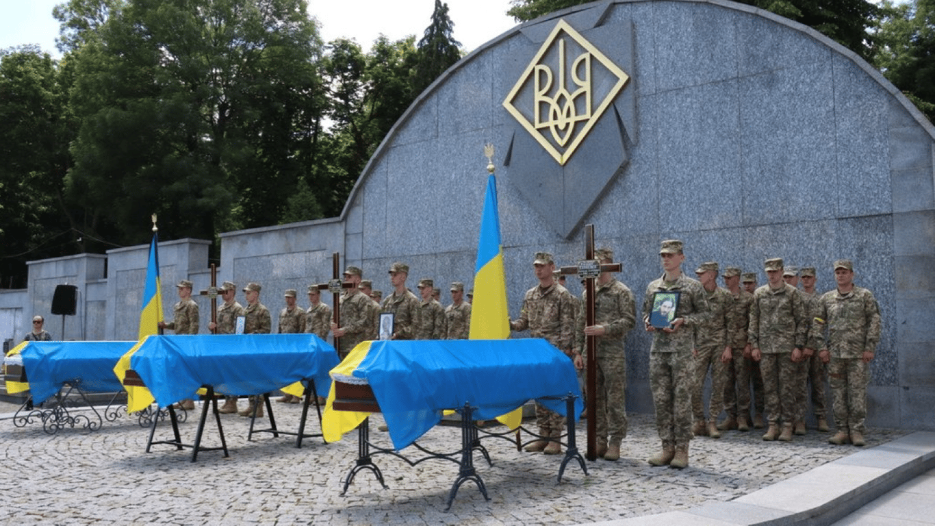 Як звільнитися з ЗСУ - яке право мають родичі загиблих військовослужбовців