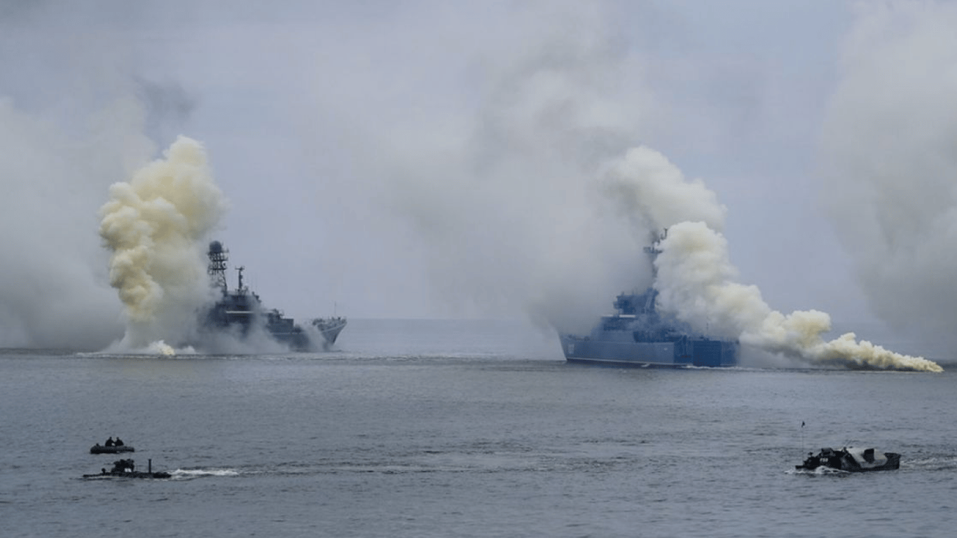 ВМС України назвали кількість кораблів, які вивела РФ у Чорне море