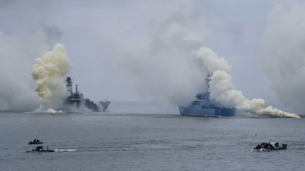 ВМС Украины назвали количество кораблей, которые вывела РФ в Черное море - 285x160