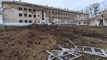 Последствия обстрела в Купянске: российские оккупанты обстреляли школу-интернат - 285x160