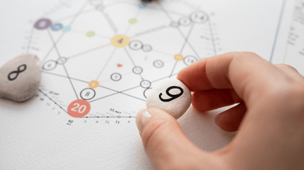 Кармічне число 9 — яка доля та головне призначення таких людей - 285x160
