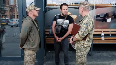 Мужчина уклонился от призыва и поджег машину — приговор суда - 290x160