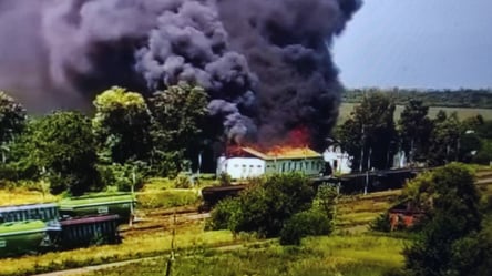 На Харківщині ворог обстріляв та знищив залізничну станцію - 285x160