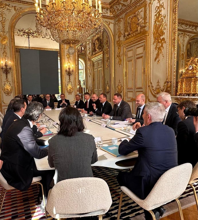 Переговори у Парижі квітень 2025