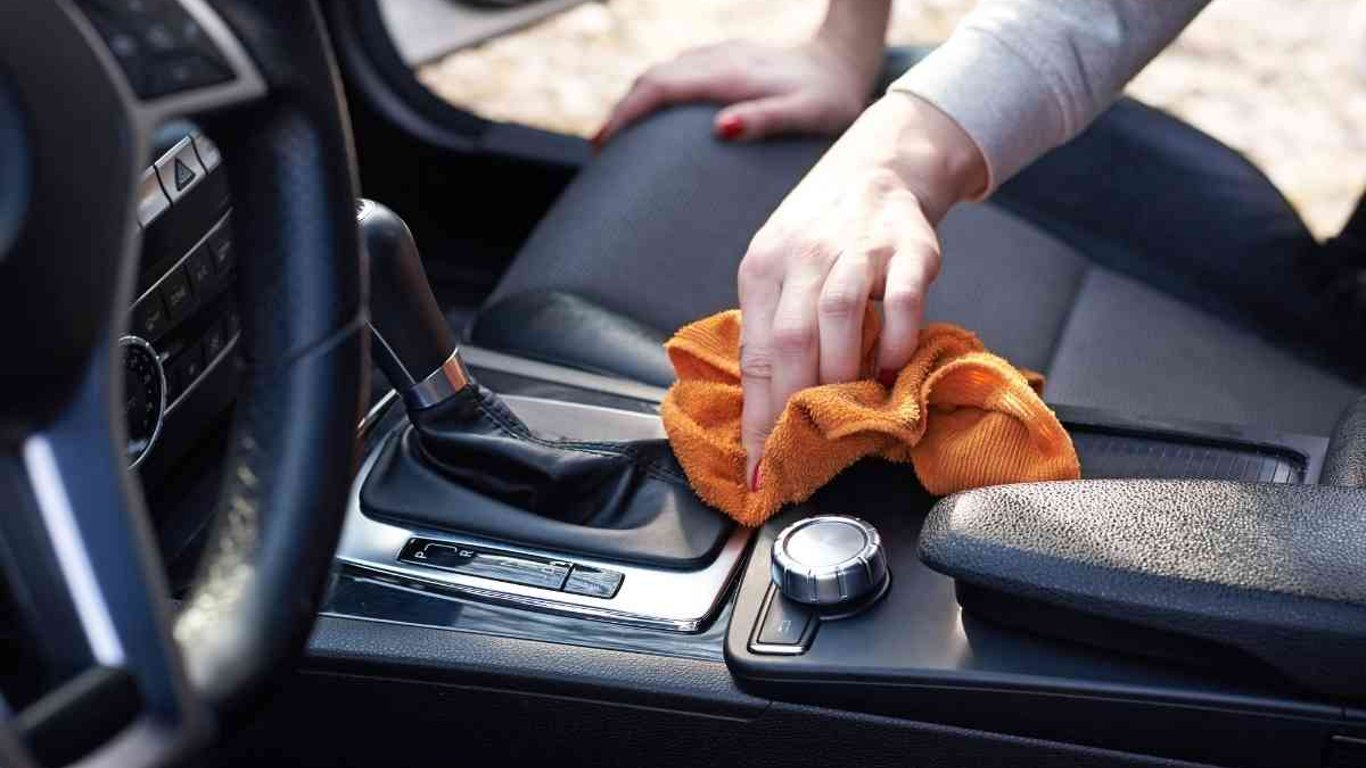 Как убрать царапины на машине