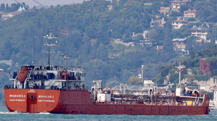 США розглядають санкції проти країн, що купують нафту РФ - 285x160