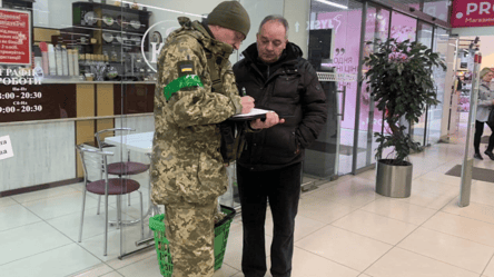 Є умова, без якої працівник ТЦК не може вручити повістку - 290x160