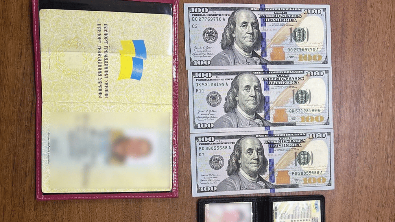 Одеситка роздавала хабарі прикордонникам в Орлівці - фото 1