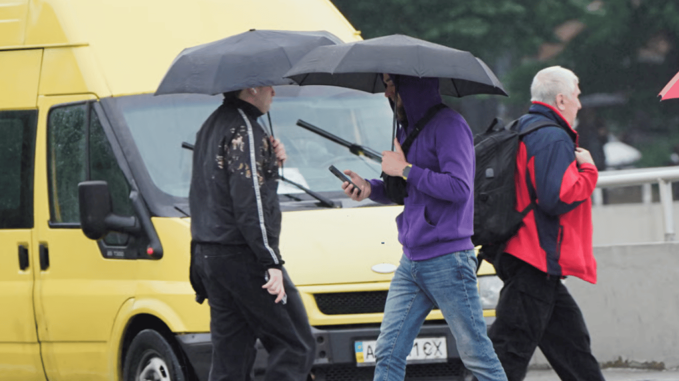 Гидрометцентр предупреждает о дождях во многих областях Украины сегодня