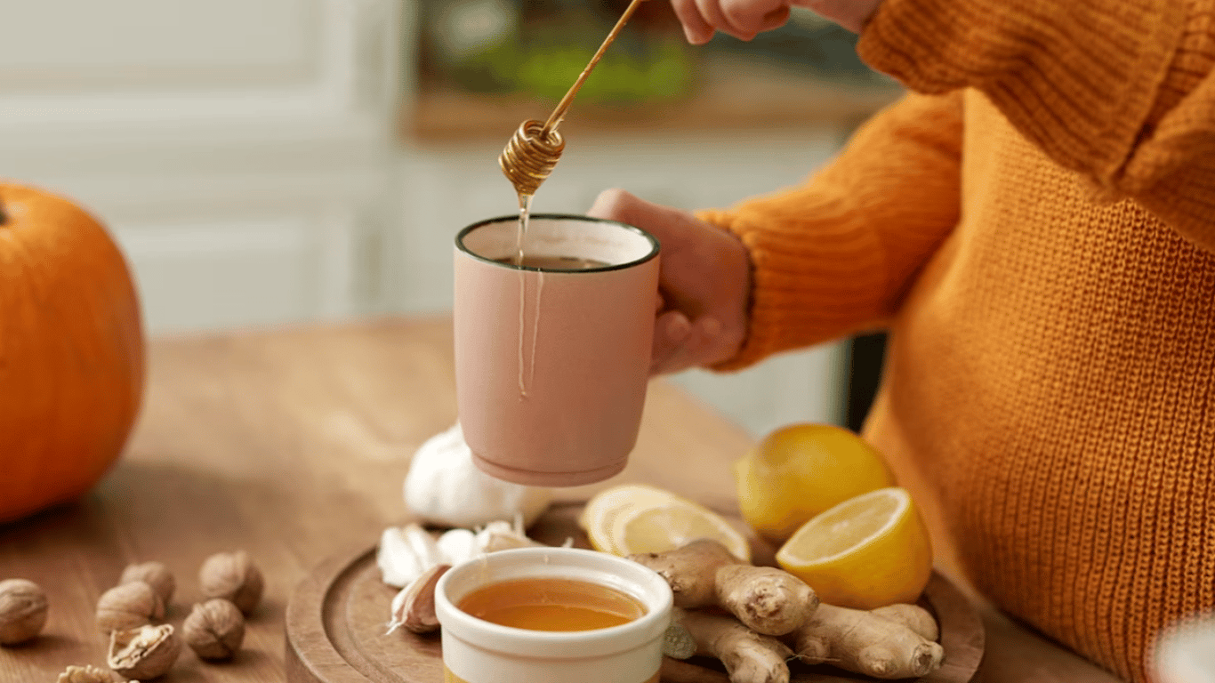 Чи корисно пити чай з медом – як правильно це робити