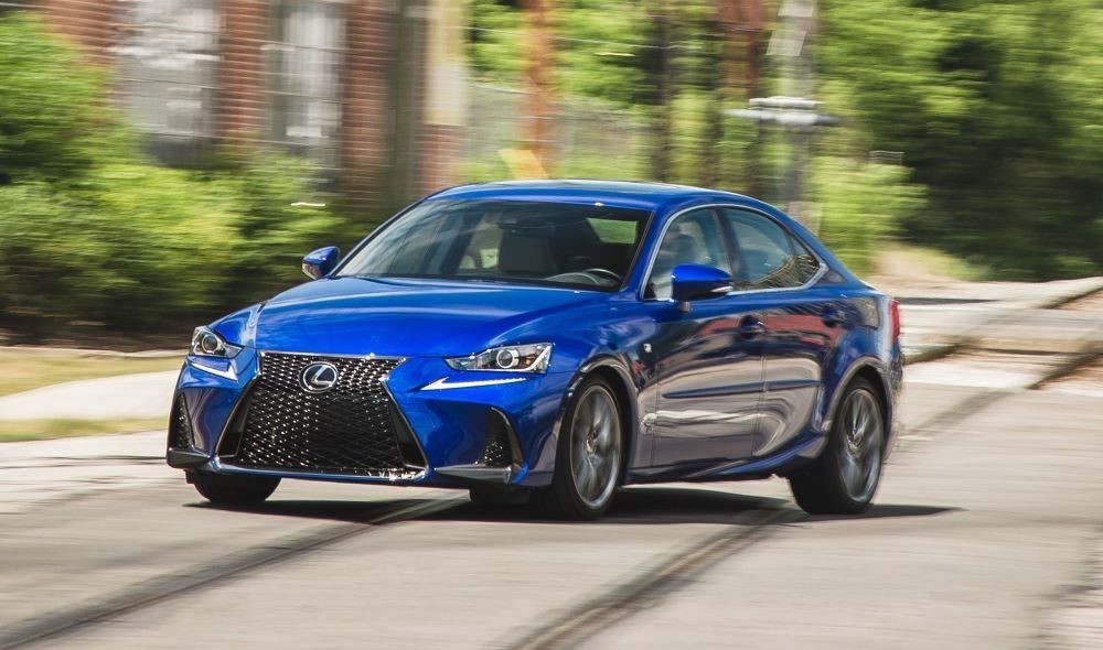 Британский автоэксперт назвал лучшие подержанные авто для покупки в 2024 году - фото 1