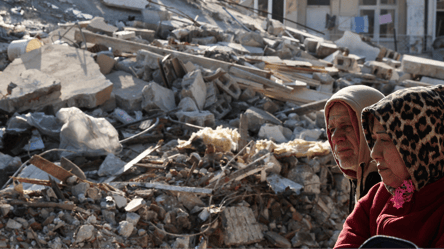 В Турции и Сирии возросло количество жертв в результате разрушительных землетрясений - 285x160