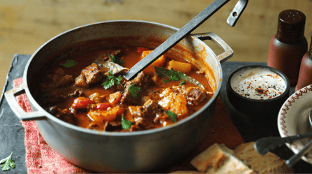 Не борщем єдиним: як приготувати найсмачніший закарпатський суп з квасолею Йокаї боб-левеш - 285x160