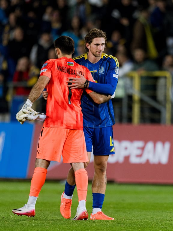 Илья Забарный