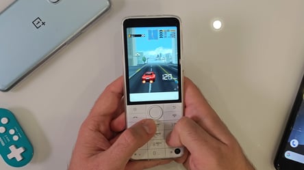 Кнопкові телефони повертаються: чому варто перейти на них - 290x166