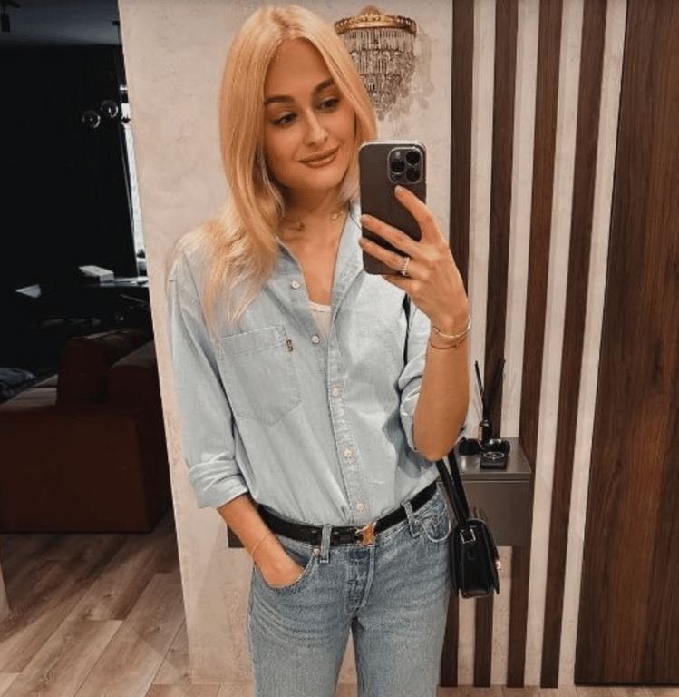 Цимбалару полюбляє бежевий відтінок