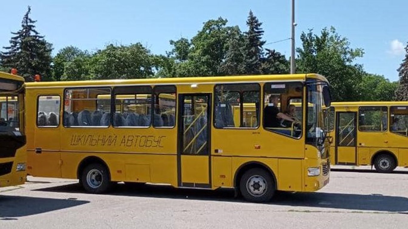 В Одеській області з'явилися нові шкільні автобуси