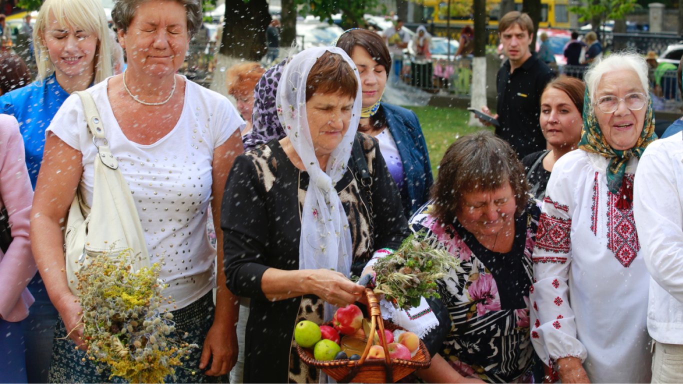 Когда Яблочный Спас 2023 года