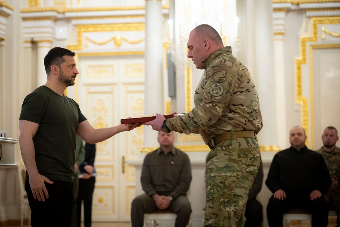 Малюк отримує держнагороду