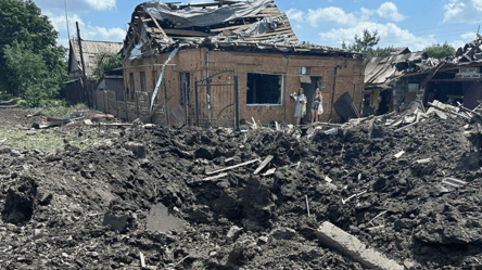 На Донеччині пролунали потужні вибухи — четверо загиблих, серед постраждалих діти - 285x160