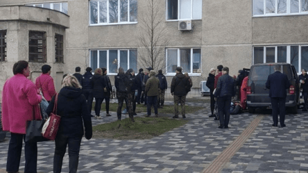 У Львові внаслідок ножового поранення загинув військовий ТЦК - 290x166