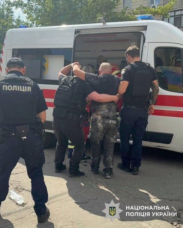 поранений поліцейський