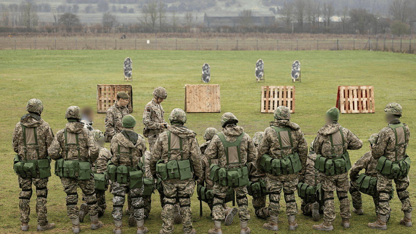 В Германии над военными полигонами, где тренируют украинцев, зафиксировали дроны