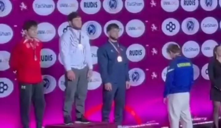 Артур Костюк