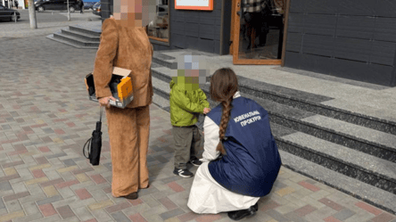 На Волыни женщина продала сына за 25 тысяч: ее взяли под стражу - 290x160