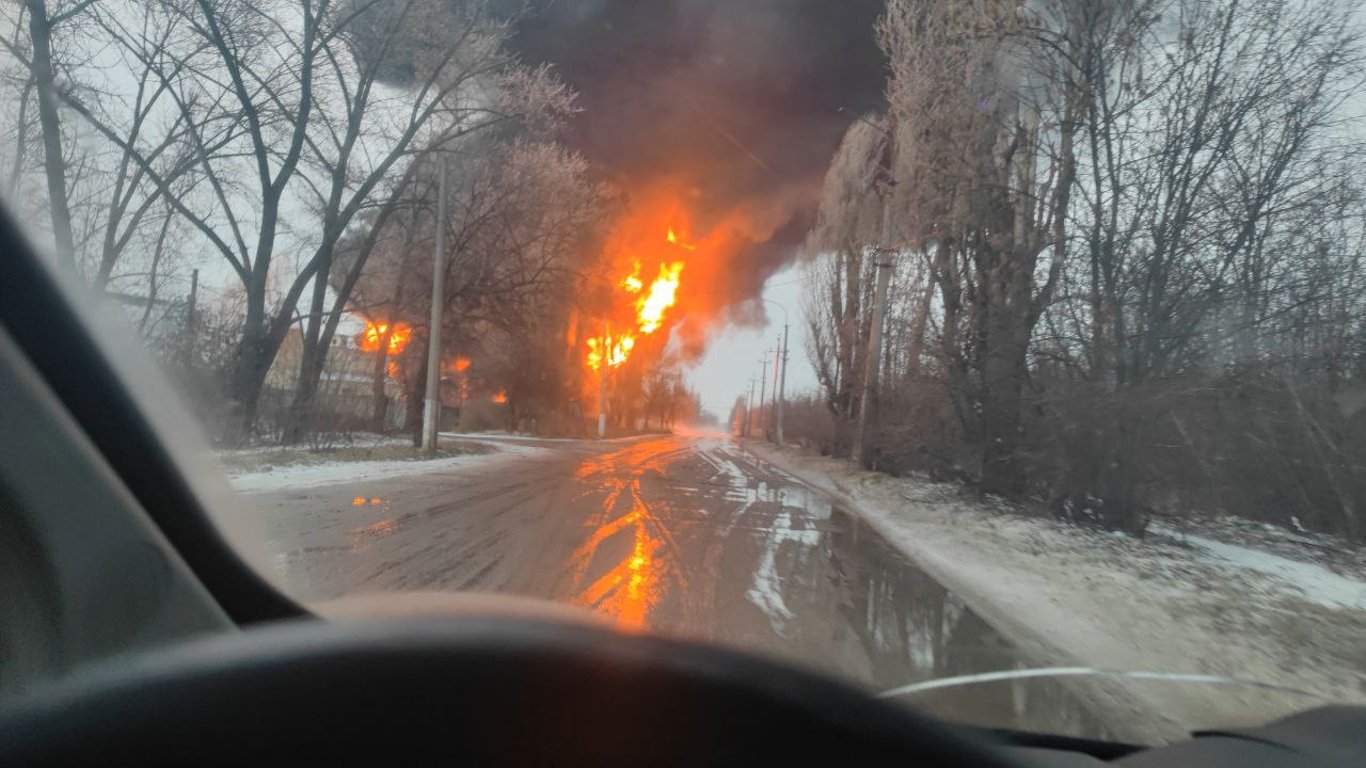 В окупованій Макіївці потужна пожежа — у мережі кажуть про "приліт"