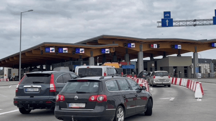 Поїздку до Молдови краще перенести — затори на трасі Одеса-Рені - 285x160