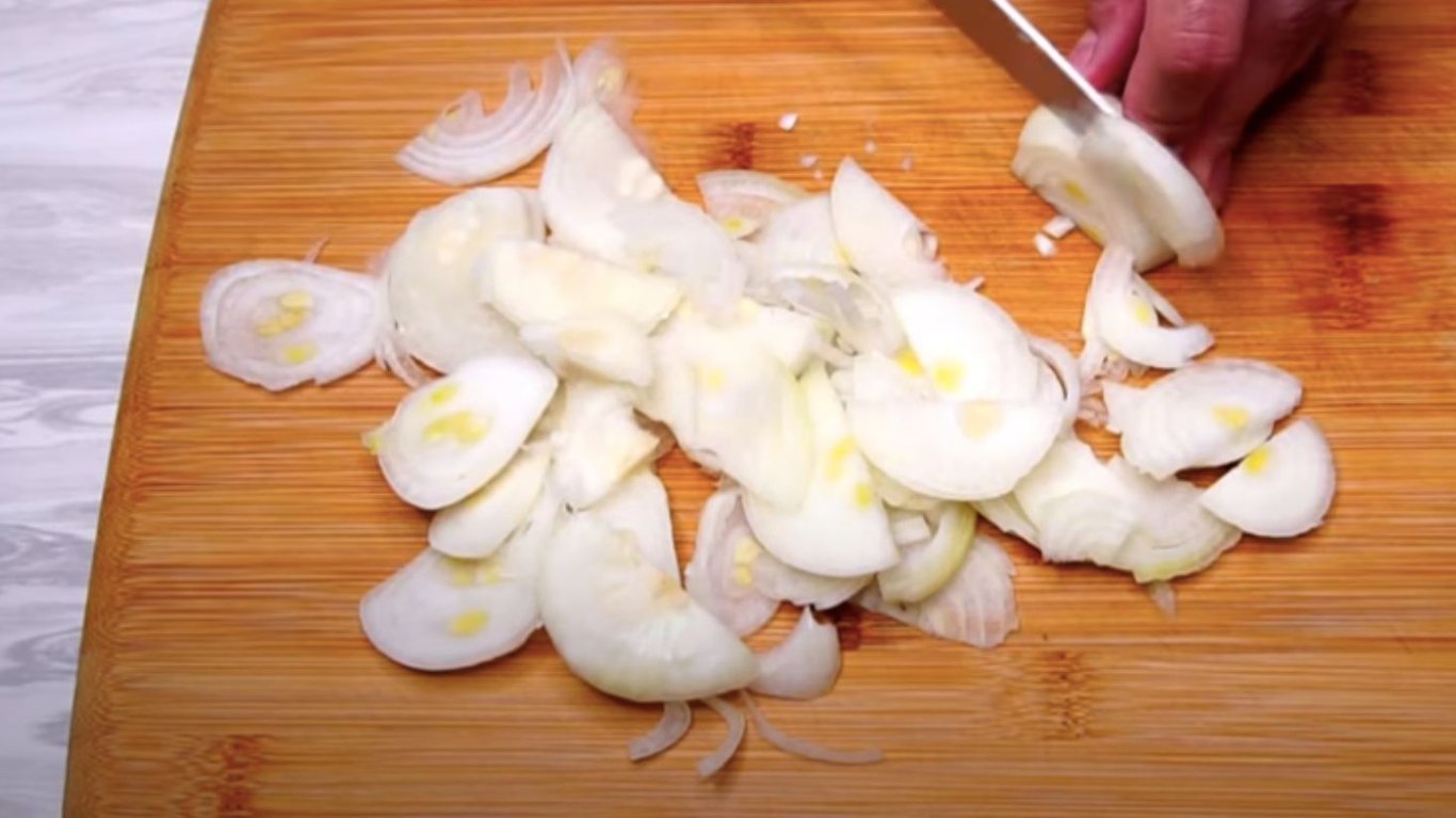 як приготувати минтай із вершковим смаком на сковороді