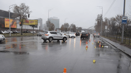 В Киеве водитель сбил пешехода и скрылся — как его накажут - 285x160